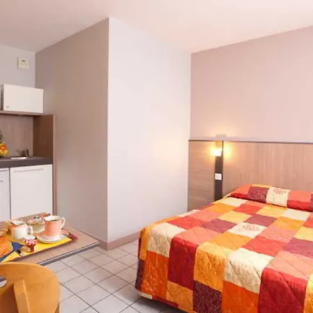 Adagio Access Centre Universite Lejlighedshotel