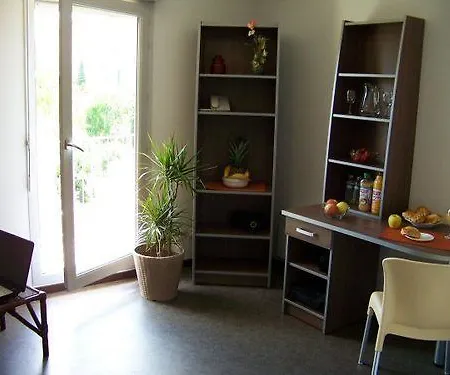 アパートホテル Le Patio Des Traboules 2*