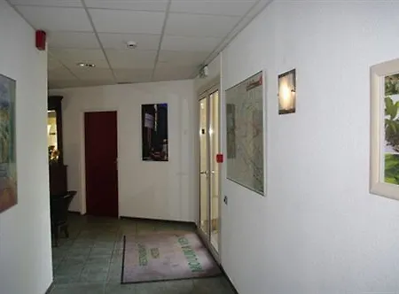 Du Moulin à Vent 2* Vénissieux