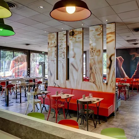 Hotell Ibis Gerland Musee Des Confluences Lyon