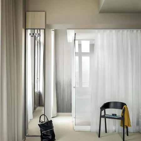 Hotel Okko Pont Lafayette 4*