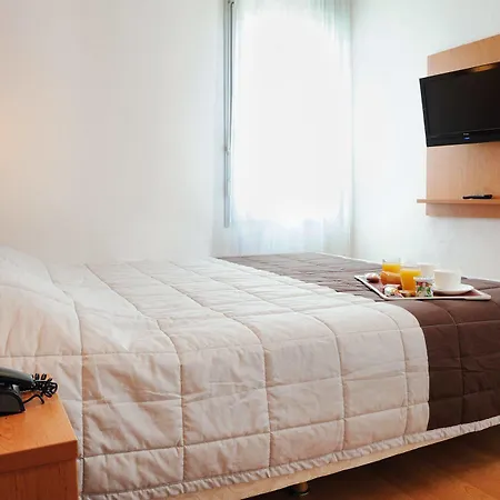 Sejours & Affaires Park Lane