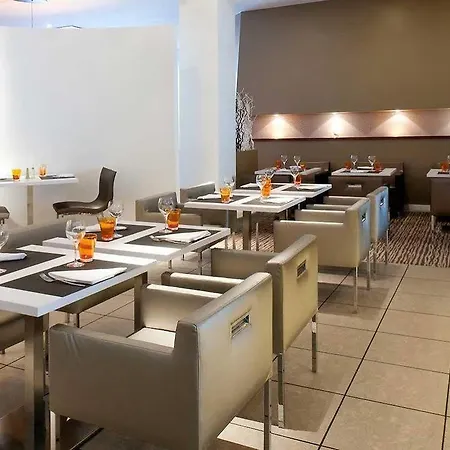 里昂热尔兰博物馆诺富特酒店 酒店 里昂