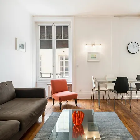 Appartement Honore - Pour Nomades Reveurs - 11 Boissac *