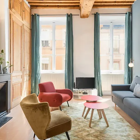 Honore - Pour Nomades Reveurs - Palais Grillet Apartment Lyon