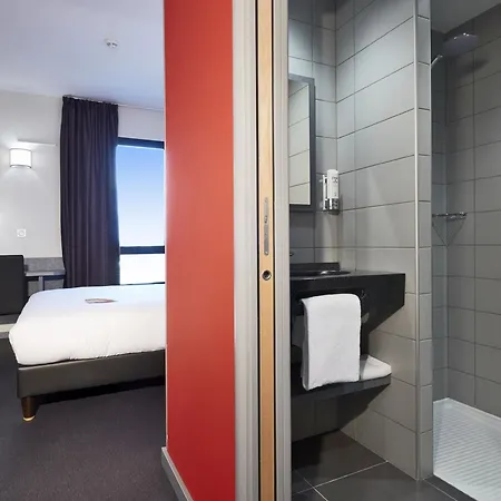Première Classe Lyon - Priest Eurexpo 2*