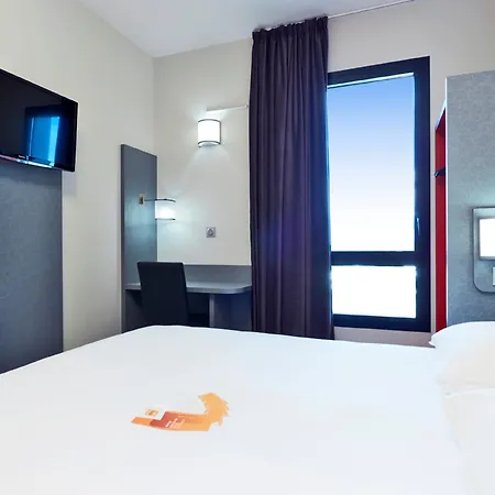 Première Classe Lyon - Priest Eurexpo Hotel 2*
