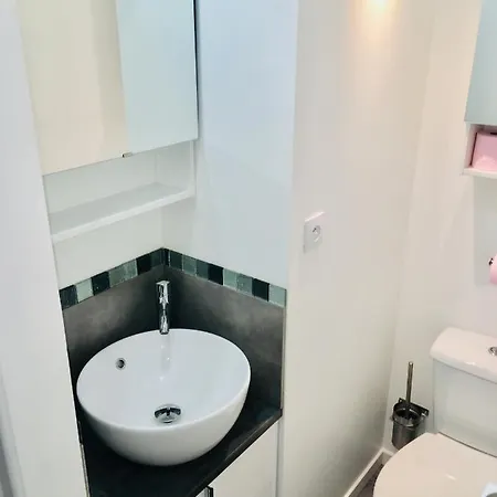 Appartement D: Centre De