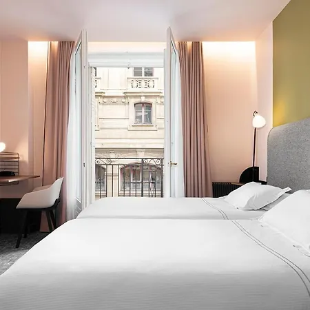 Des Artistes Hotell Lyon